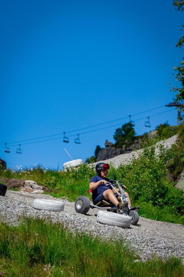 ホテル Sirdal Fjellpark Tjorhom エクステリア 写真